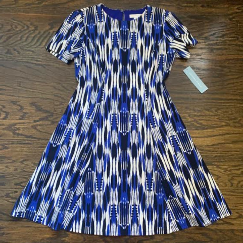 🆕 London Times Dress